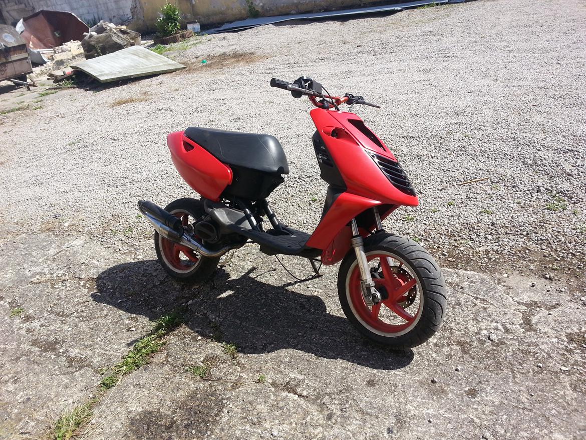 Aprilia Sonic / jog r  billede 1