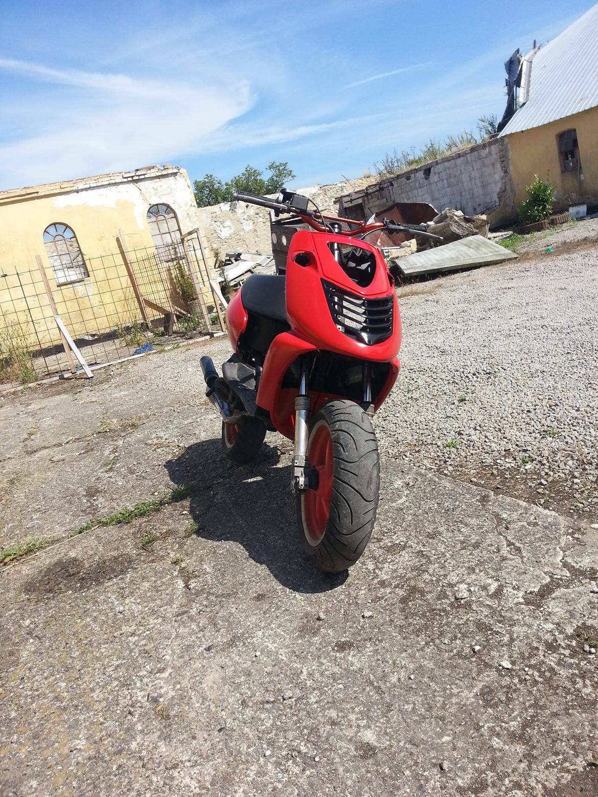 Aprilia Sonic / jog r  billede 2
