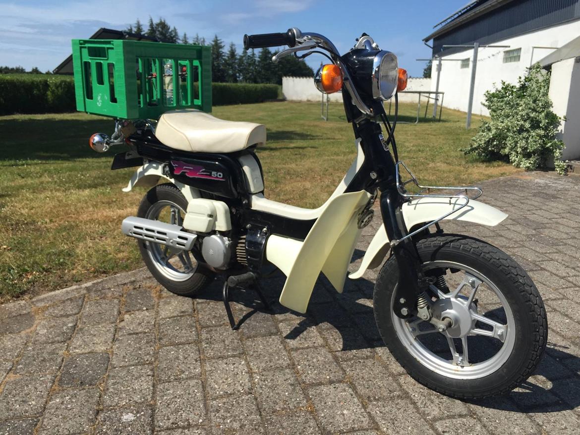 Suzuki FZ50 Unik - Tip top iorden, med alt hvad der bimler og bamler billede 2