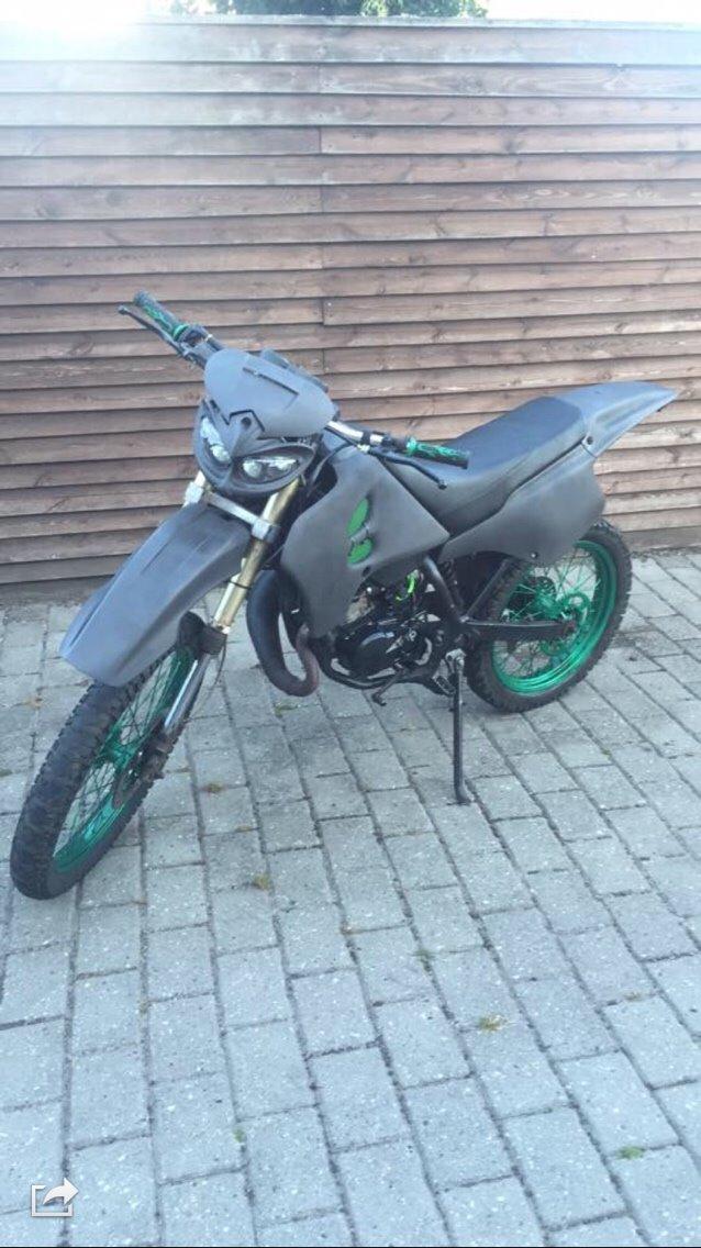 Suzuki RMX billede 1