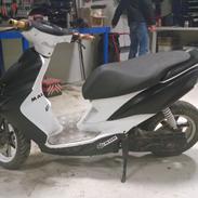 Yamaha Jog R