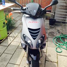 Piaggio NRG Power DT