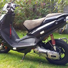 Aprilia Aprilia SR70 LC DD "HUGGET OP"