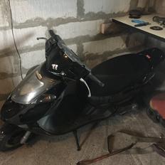 Aprilia Sonic "Solgt"