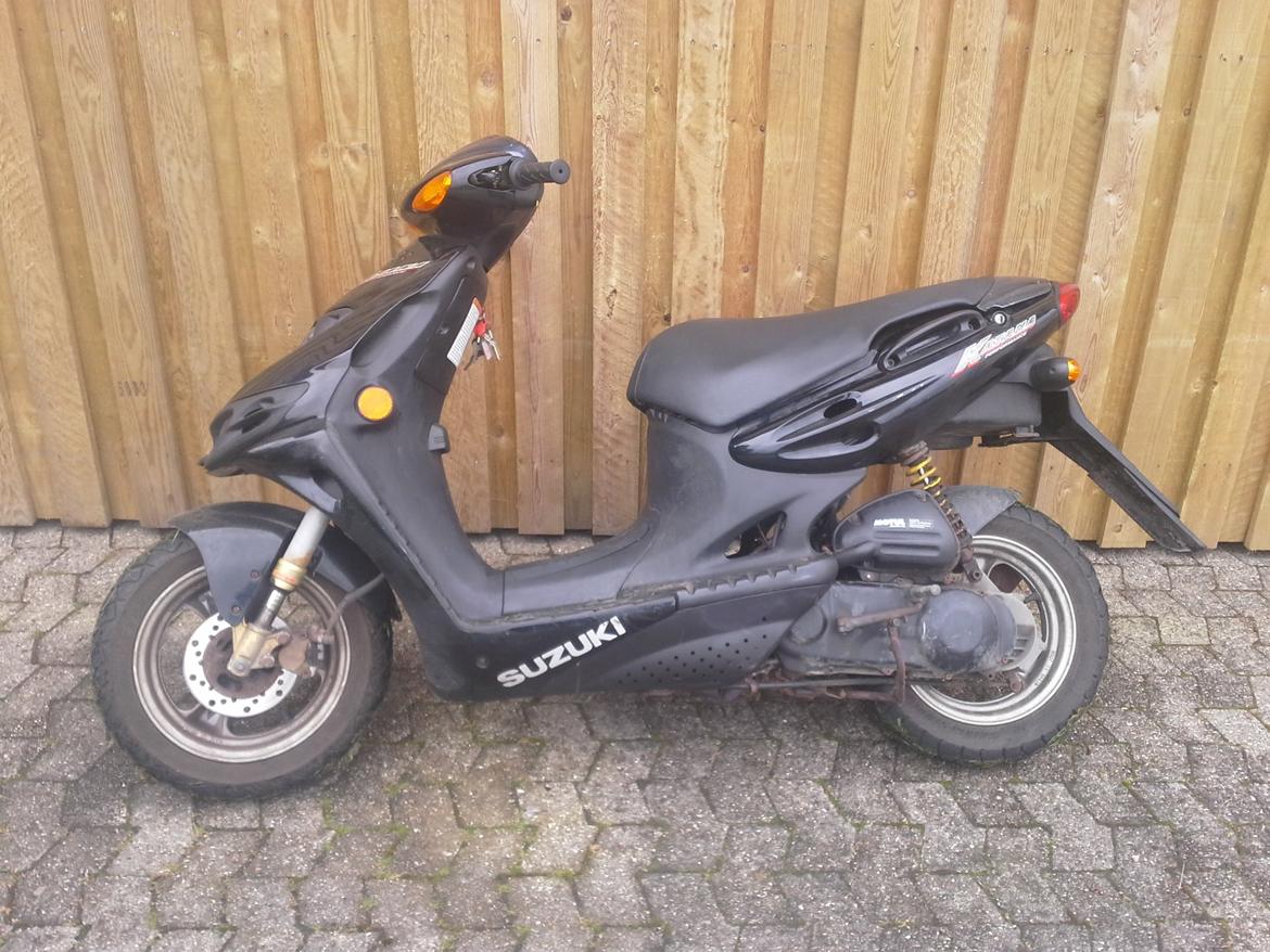 Suzuki katana lc solgt billede 2