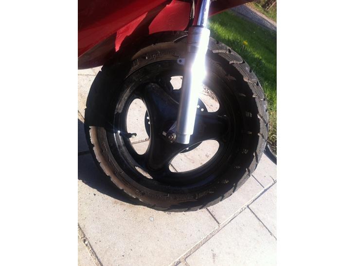 Yamaha neos billede 5