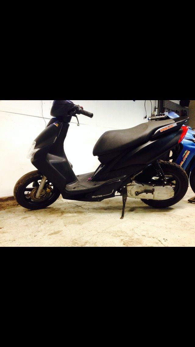 Yamaha Jog r<solgt> billede 3