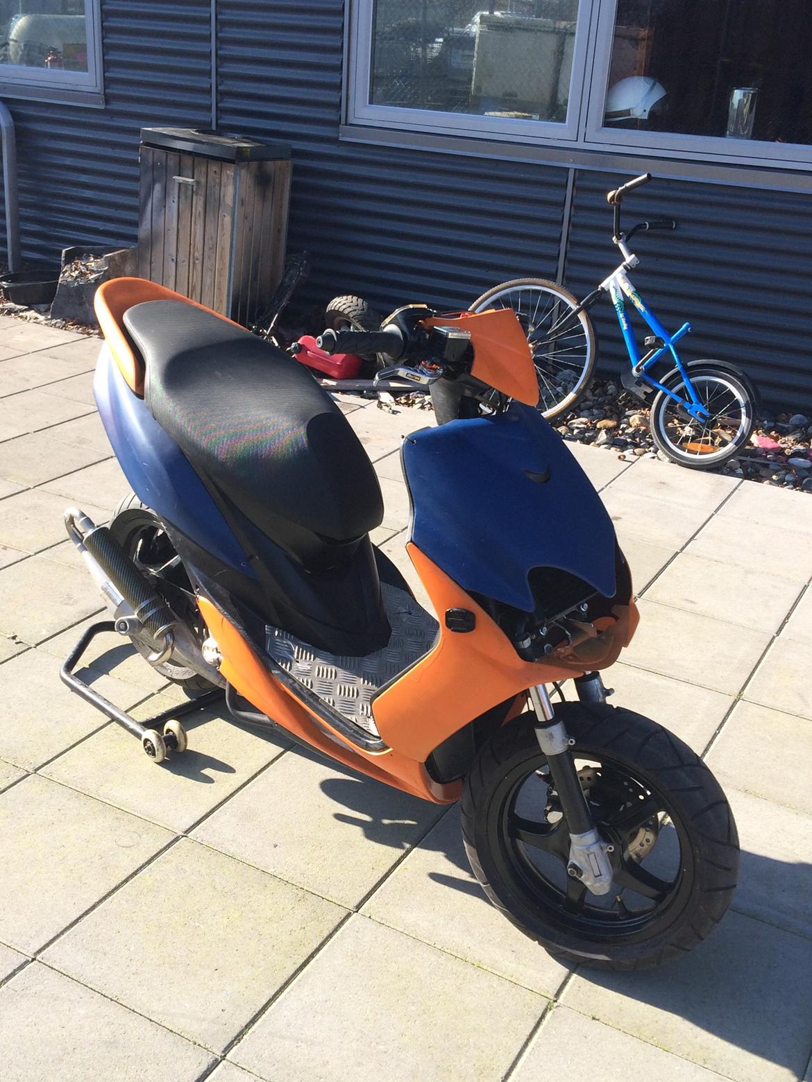 Yamaha Jogrox bb77 <solgt> billede 2