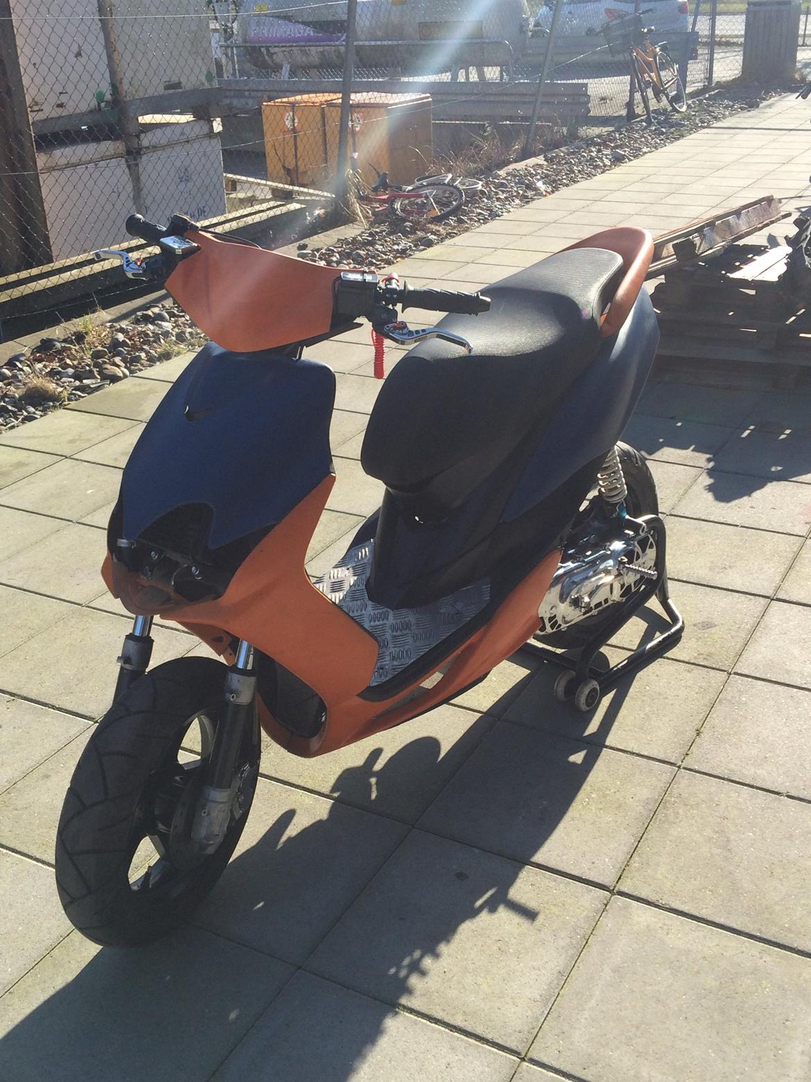 Yamaha Jogrox bb77 <solgt> billede 3