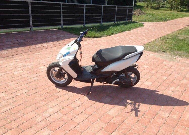 Yamaha Jog R billede 2