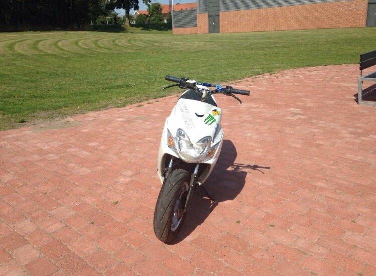 Yamaha Jog R billede 1