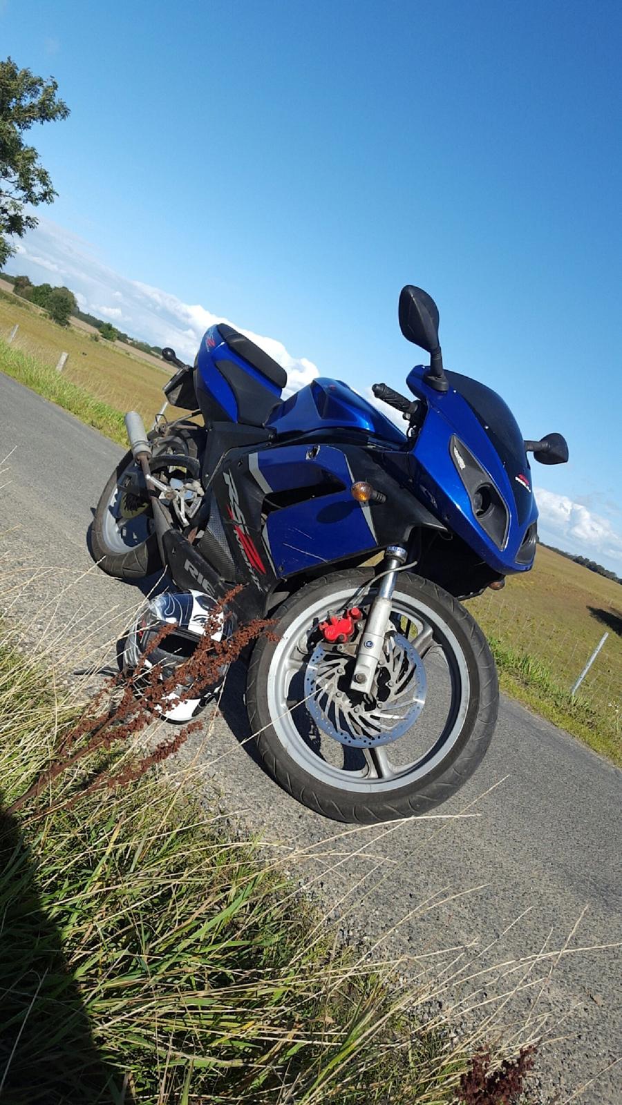 Rieju RS2 MATRIX billede 1