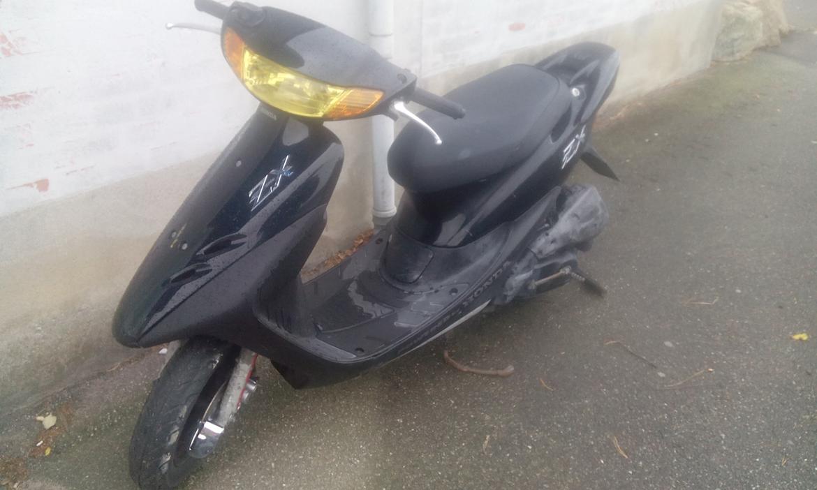 Honda Dio ZX 50ccm billede 1