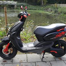 Yamaha Neos