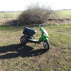 Piaggio New Zip 4t
