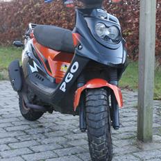 PGO Hot 50 ( STD ) SOLGT FOR 5000 kr