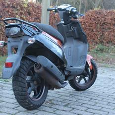 PGO Hot 50 ( STD ) SOLGT FOR 5000 kr