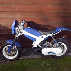 Suzuki street magic 