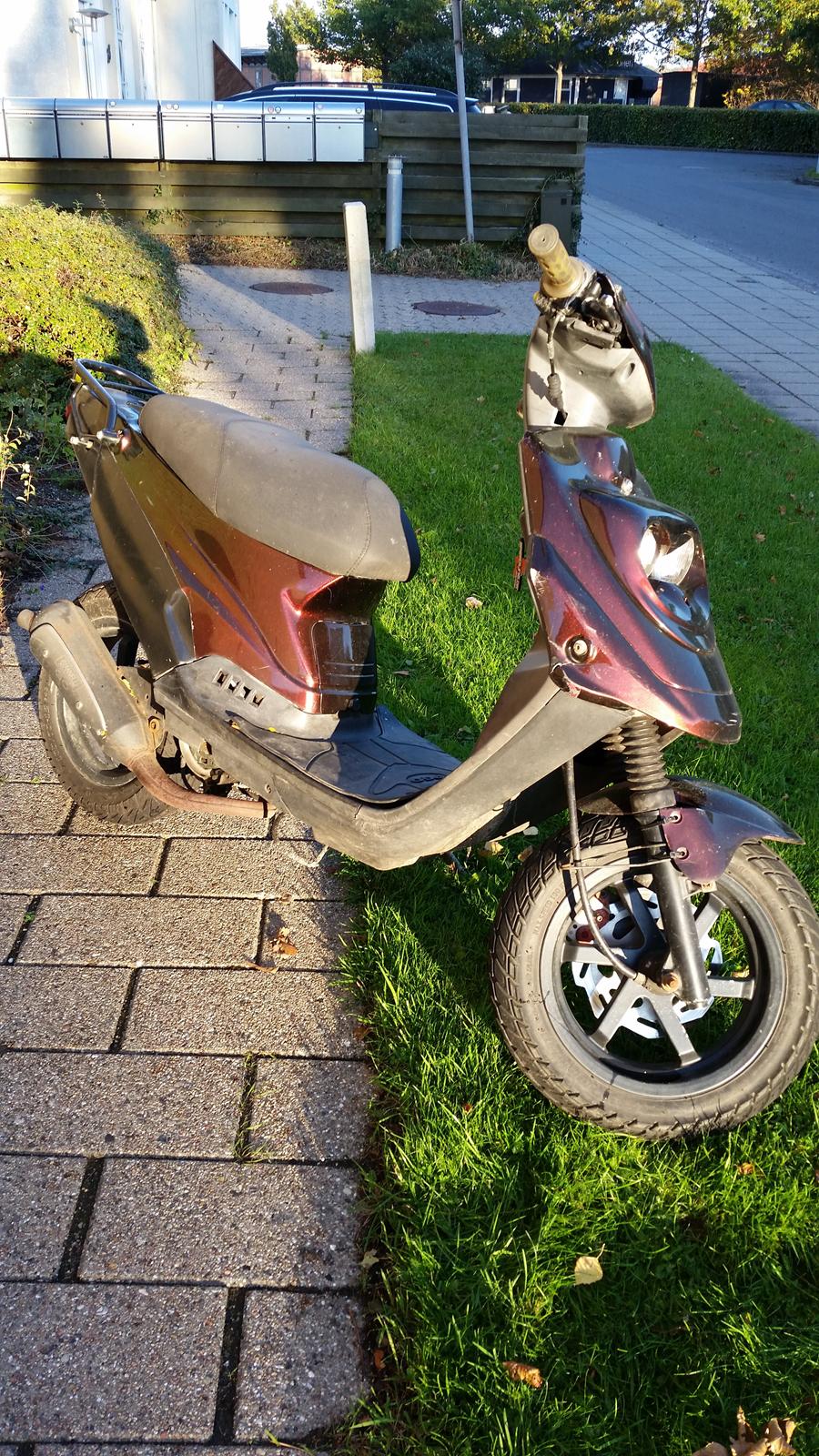 PGO Hot 50 billede 2