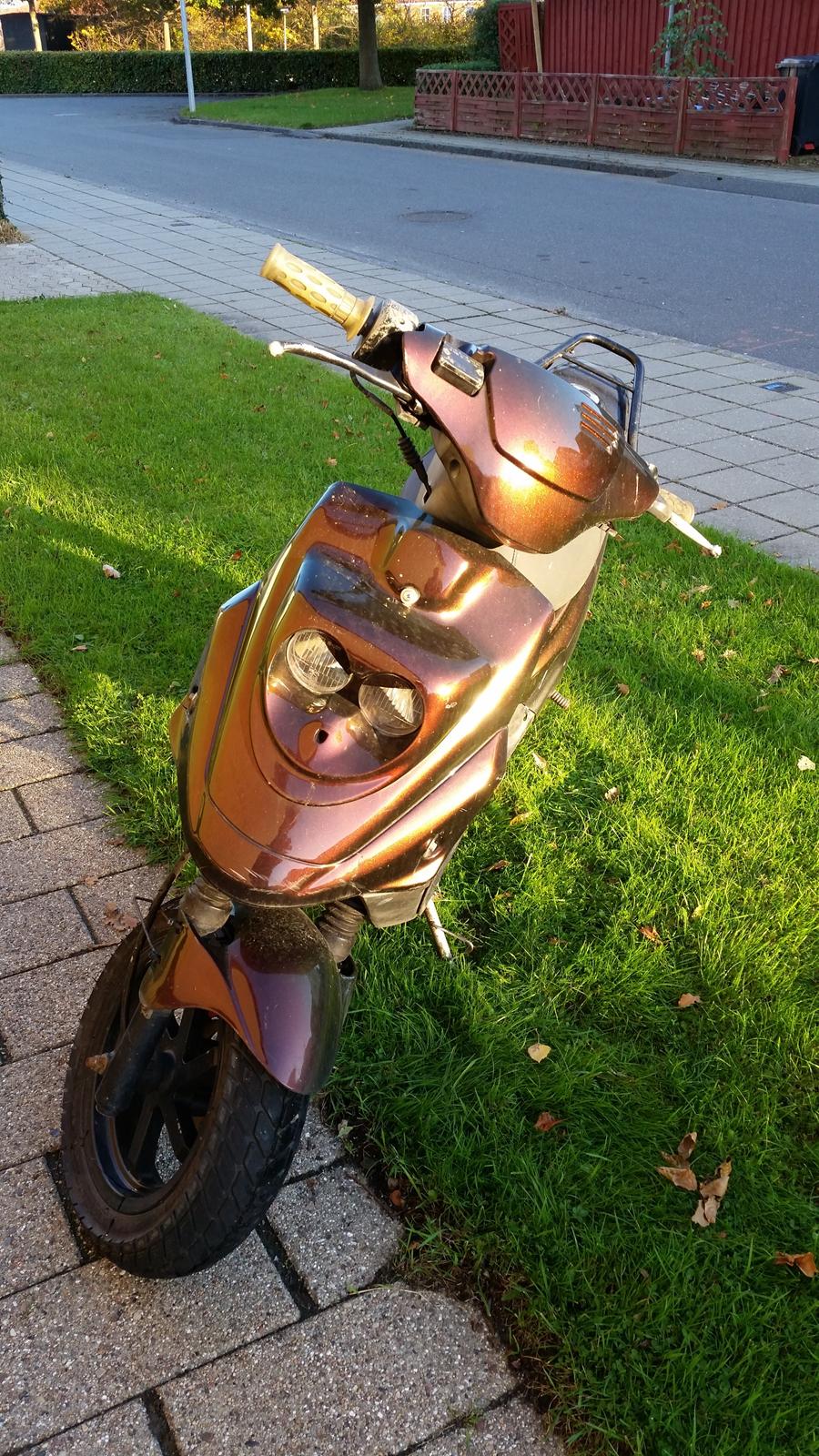 PGO Hot 50 billede 7