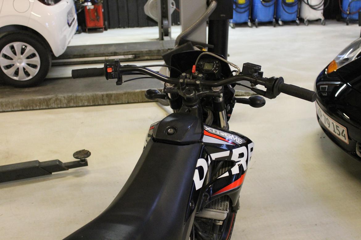 Derbi senda SM  extreme billede 5