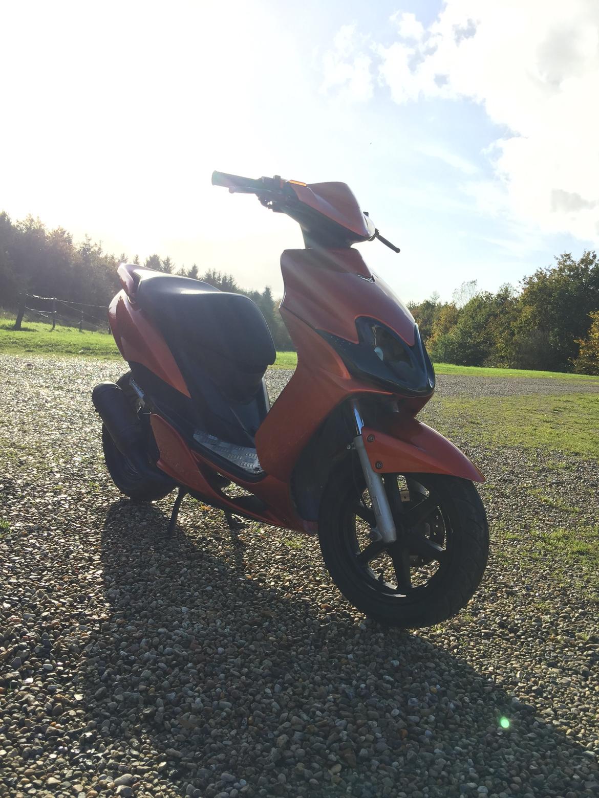 Yamaha jog r  billede 3