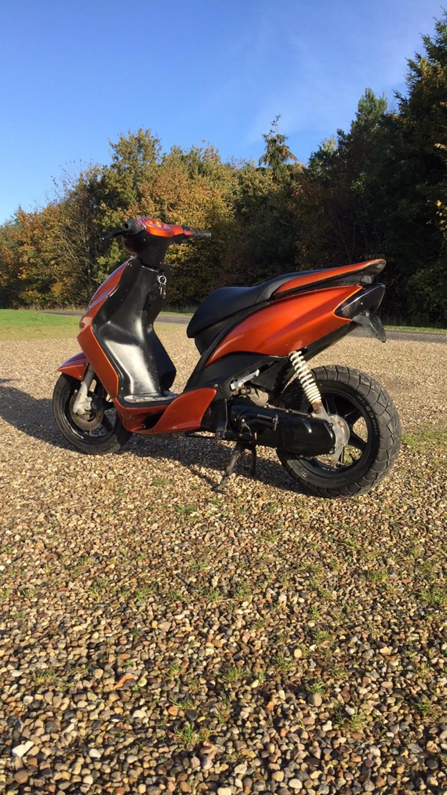 Yamaha jog r  billede 4