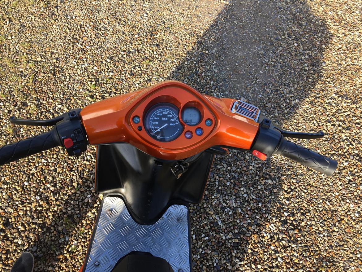 Yamaha jog r  billede 9