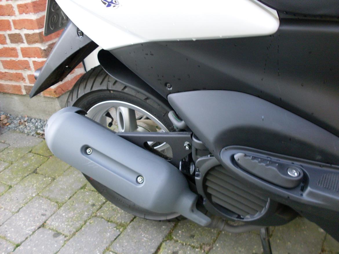 Yamaha Neos 4 ( SOLGT ) billede 8