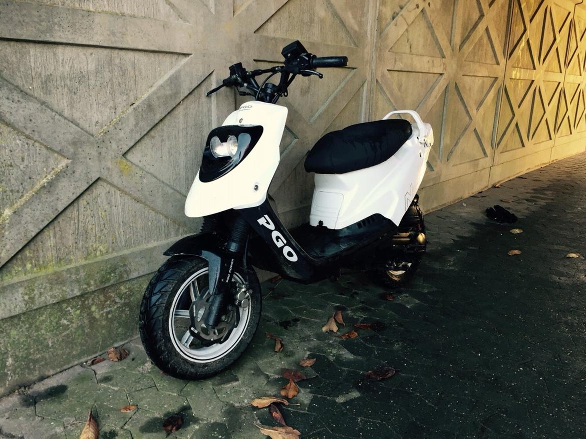 PGO Hot 50 Naked billede 4