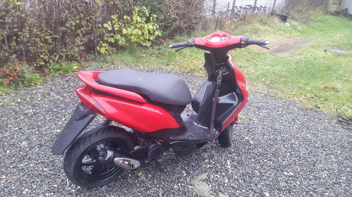 Yamaha  Yamaha jog r solgt 4750 billede 3