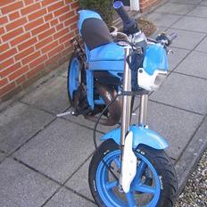 Suzuki Street Magic (fighter)