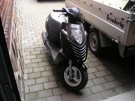 Aprilia Sonic GP billede 1