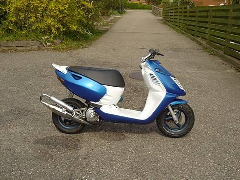 Aprilia Sonic - Ice Edition - LC billede 2