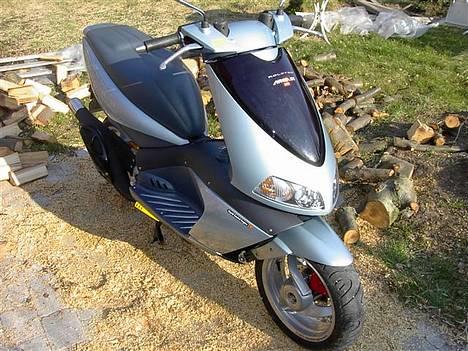 Aprilia Area 51 billede 6