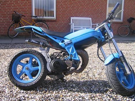 Suzuki Street Magic (fighter) billede 9