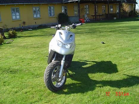 CPI Popcorn :o)  - Fronten med det lækre bart-styr...  billede 1