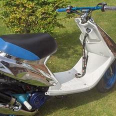 Yamaha Jog   {SOLGT}