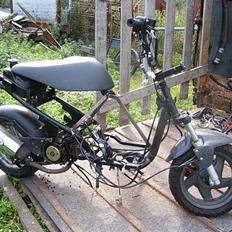 Aprilia sonic/hussar lc TIL SALG