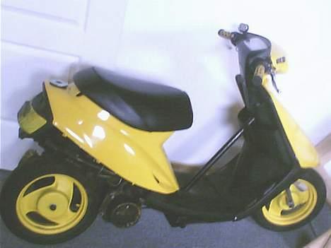 Yamaha  jog AC solgt! - som den står nu fordi der skal ny cylle på billede 3