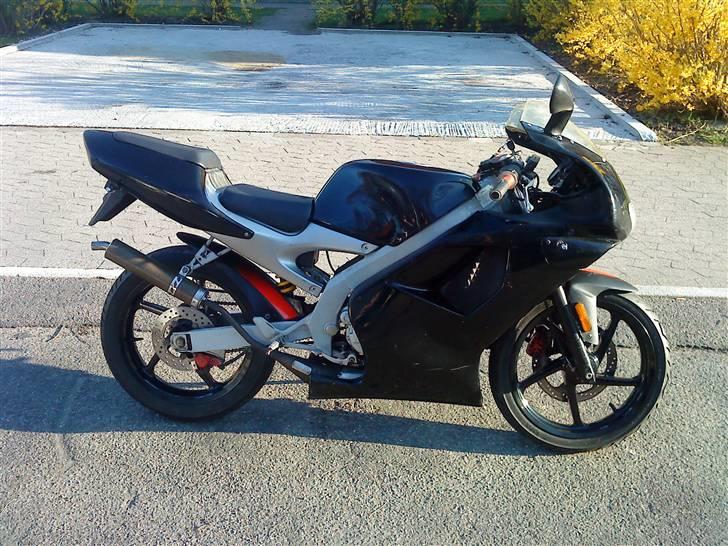 Aprilia RS 50 (SOLGT) billede 1
