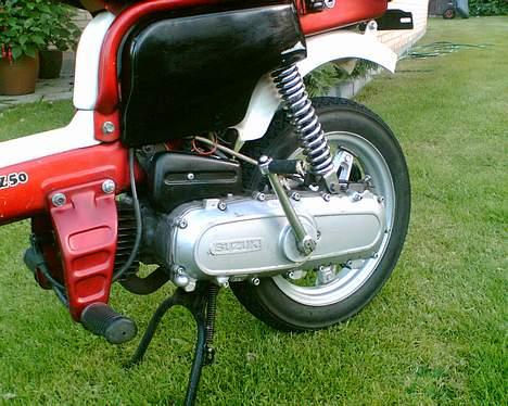 Suzuki FZ50 billede 7