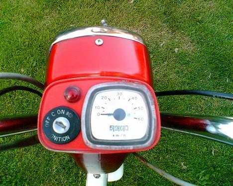 Suzuki FZ50 billede 8