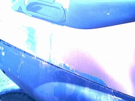 Piaggio zip Smadret (SOLGT) - bagskjold slået hun igennem og revet op af vejen efter ulykke billede 16