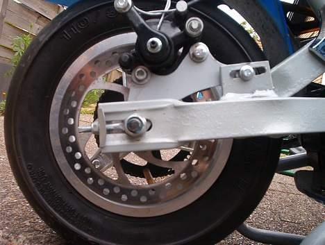 MiniBike Made in china "Hirtshals" - 6,5 tommer hjul med 110-50 slicks og skivebremse billede 5