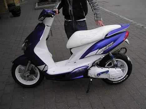 Yamaha jog R LC Til salg.. billede 1