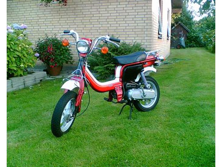 {{currentPhoto.altText}} billede {{currentPhoto.number}}