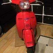 Honda Melody mini nt50