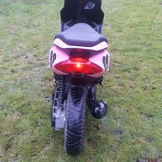 Yamaha jog r solgt for 7400 kr 