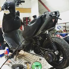 Aprilia Sonic projekt
